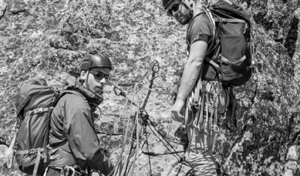 Curso de autorrescate en pared teoría y práctica